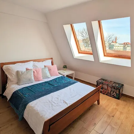 3-Bedroom Apt In Town Square Wroclaw Exterior photo