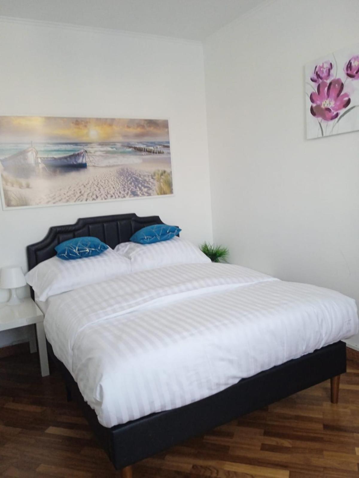 3-bedroom In Town Square