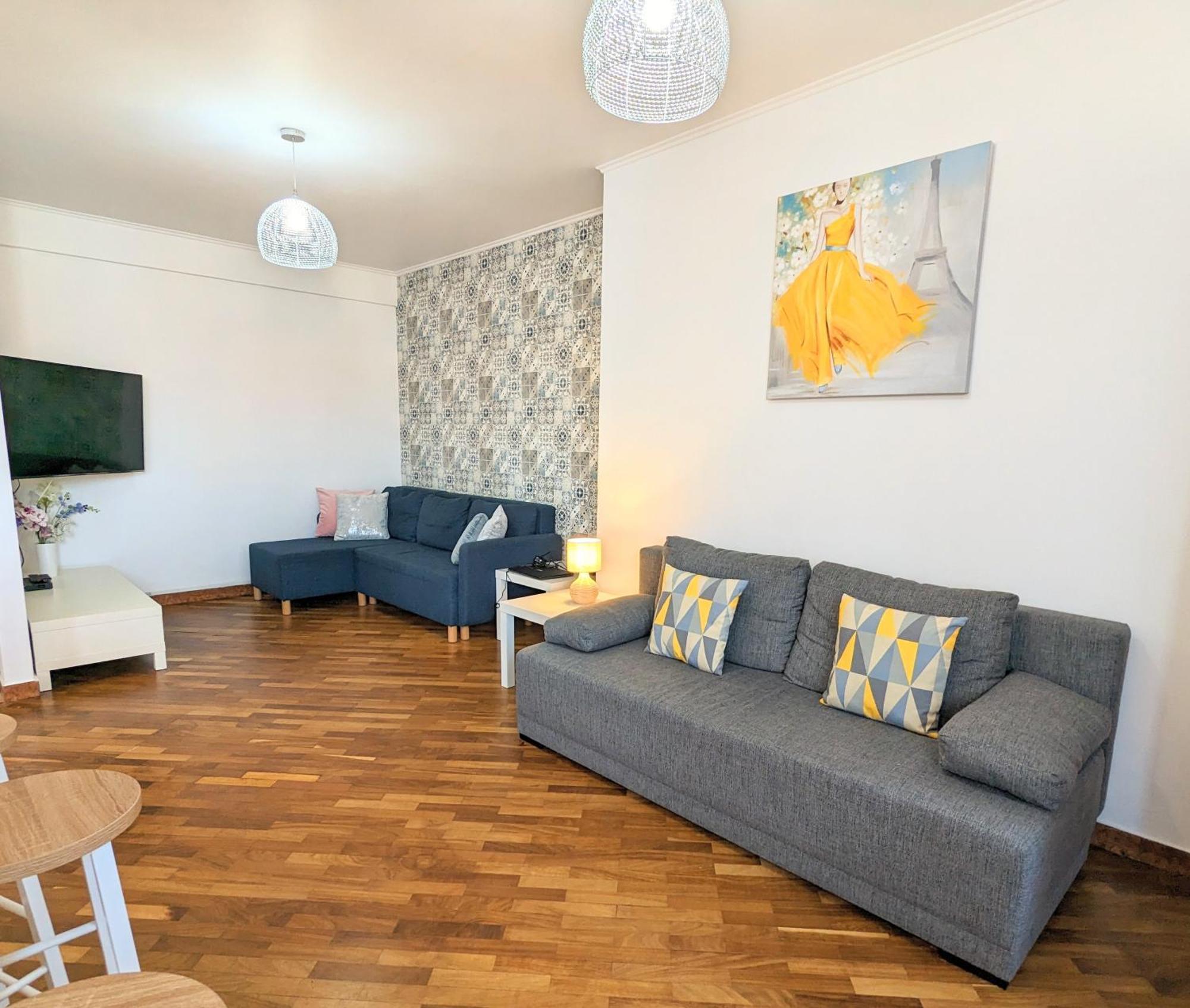 Apartment 3-bedroom In Town Square Wroclaw