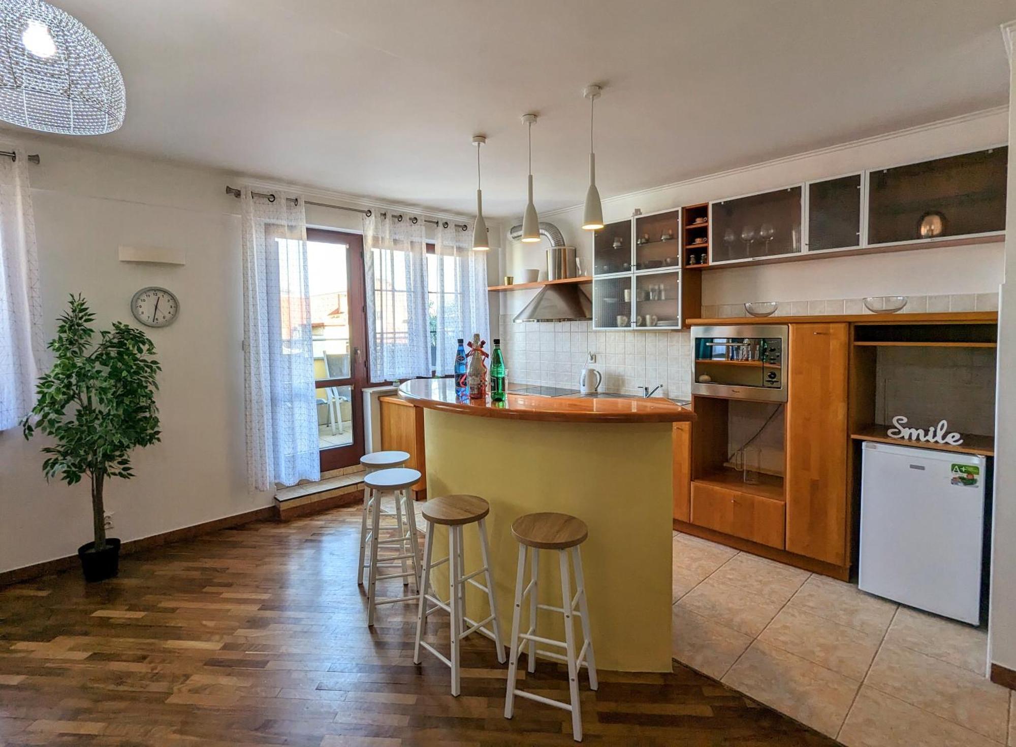 3-bedroom In Town Square * Wroclaw
