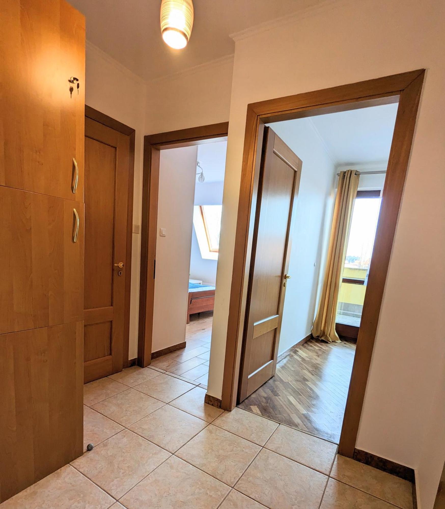 Apartment 3-bedroom In Town Square *